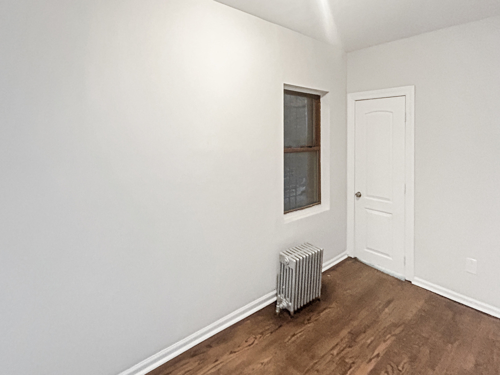 2953 W Warren Boulevard - Photo 18