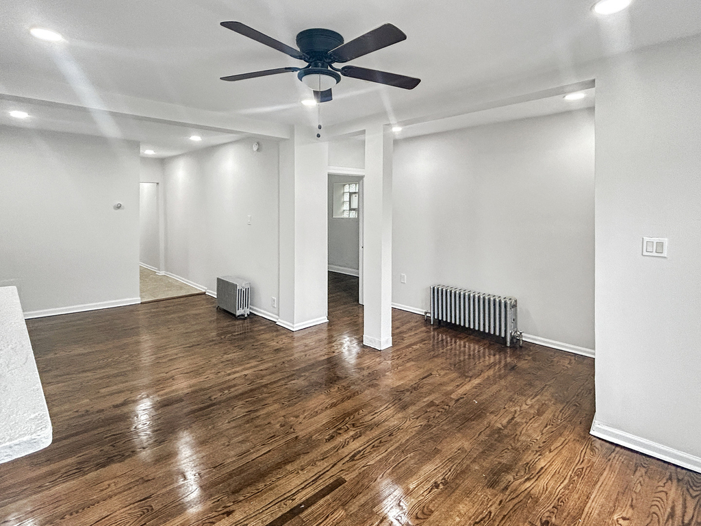 2953 W Warren Boulevard - Photo 8