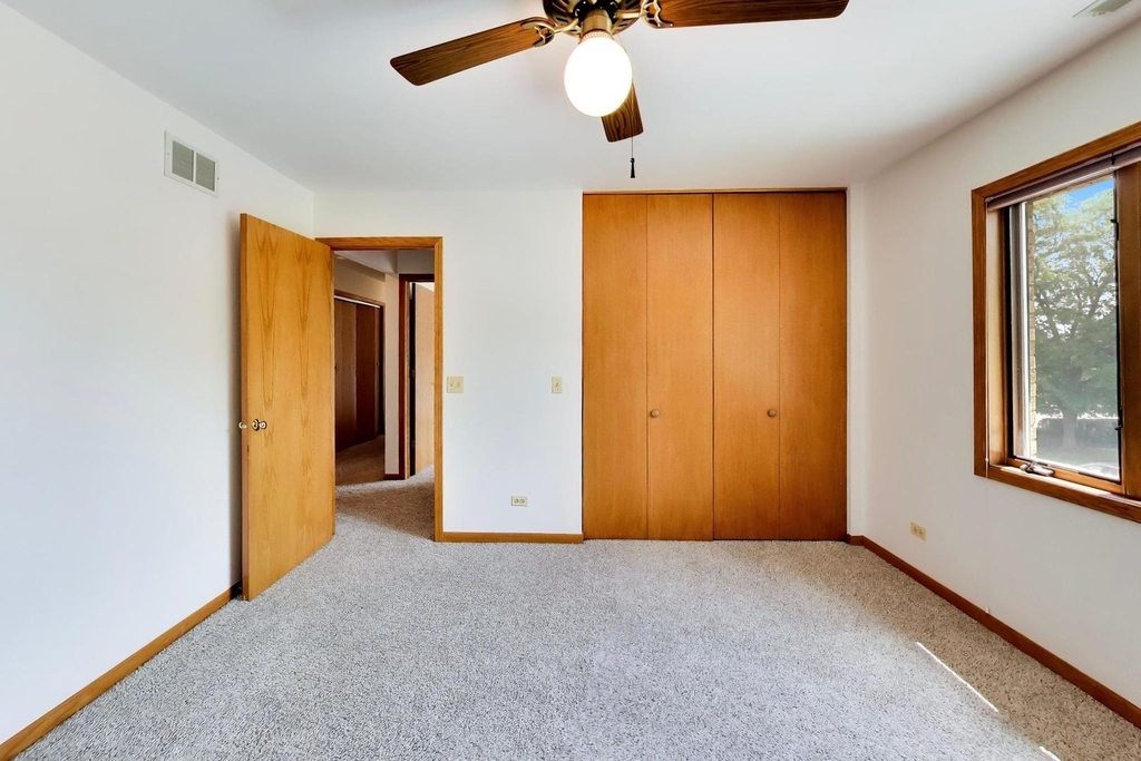 920 N Northwest Highway - Photo 33