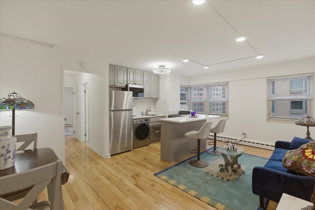 5630 N Sheridan Road - Photo 4