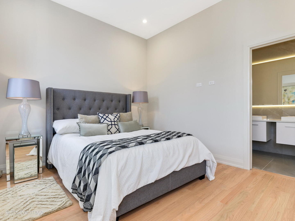 6915 N Western Avenue - Photo 17