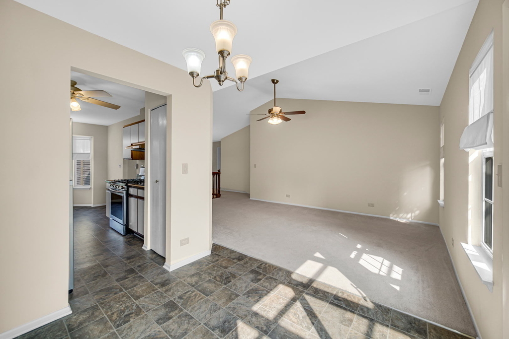 1914 Quaker Hollow Lane - Photo 9
