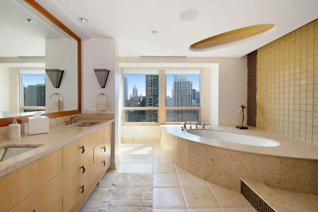 800 N Michigan Avenue - Photo 19