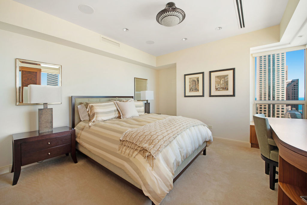 800 N Michigan Avenue - Photo 25