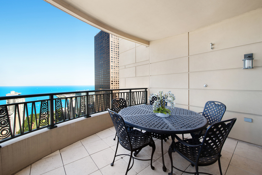 800 N Michigan Avenue - Photo 22