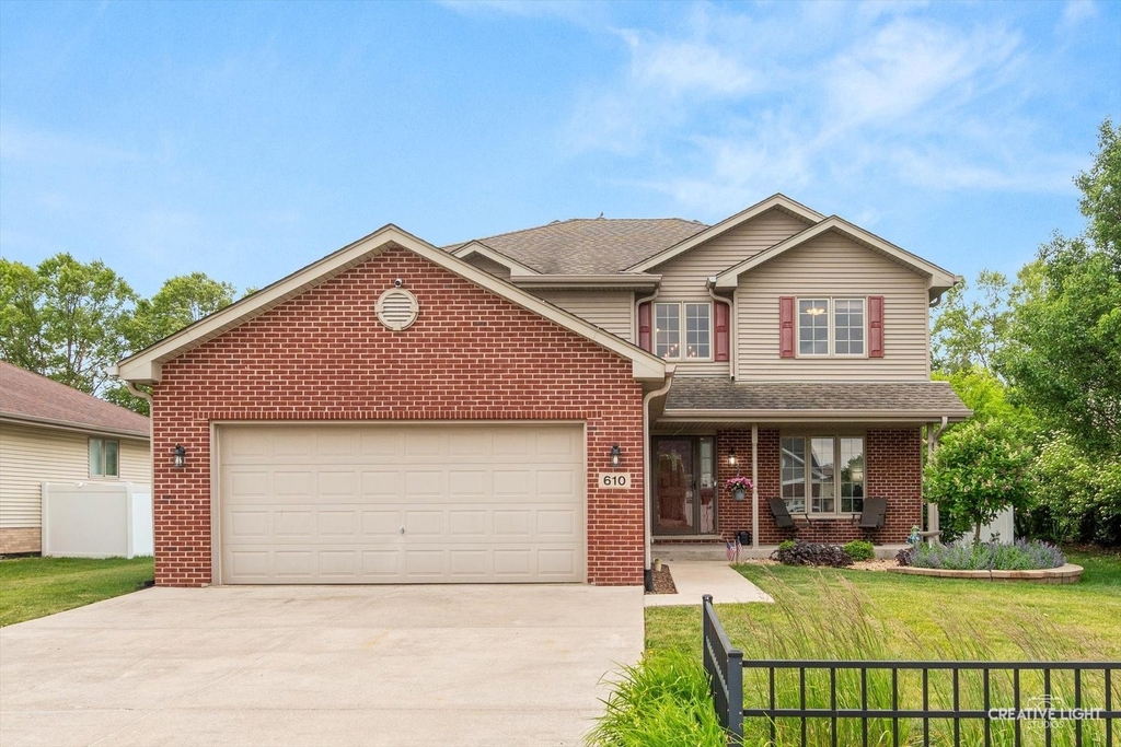 610 High Grove Drive - Photo 1