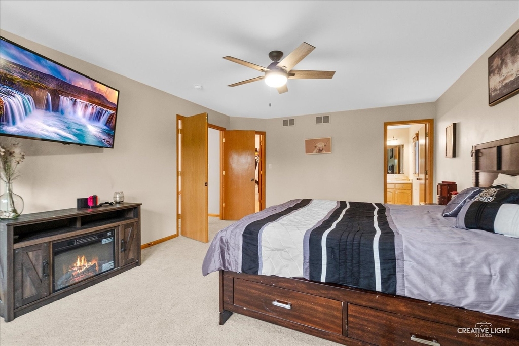 610 High Grove Drive - Photo 14