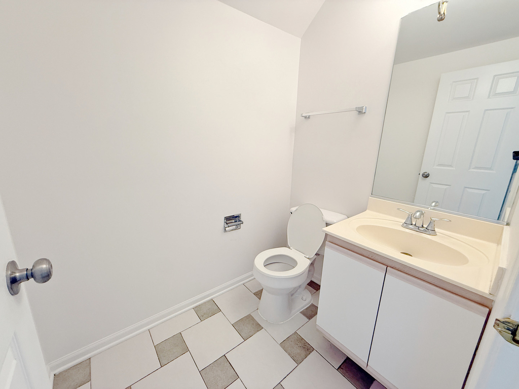 2554 Dickens Drive - Photo 5