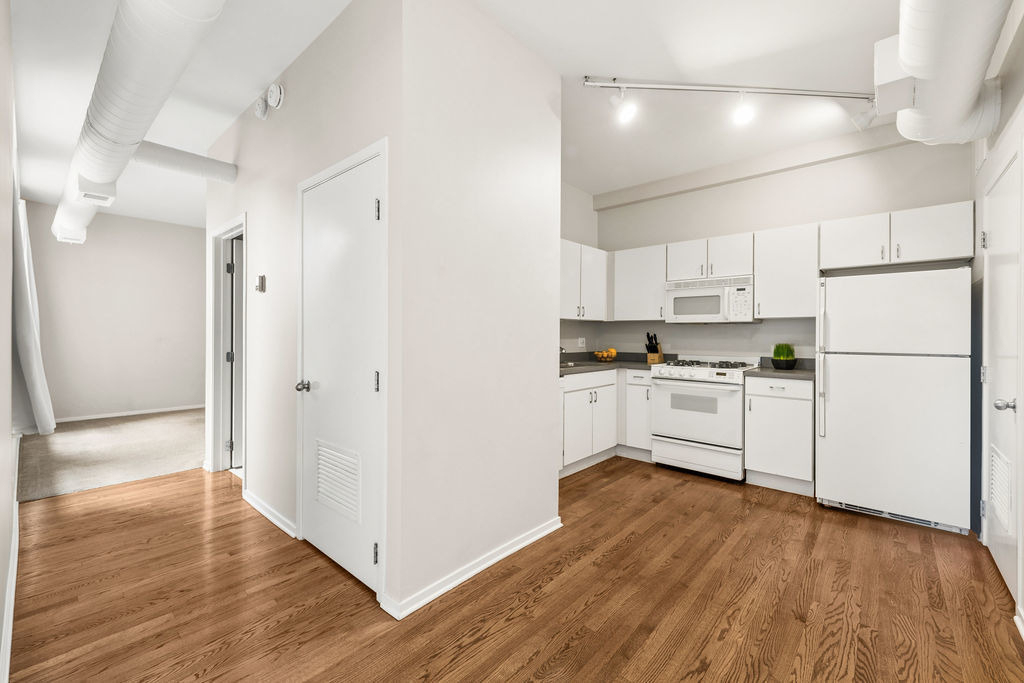 811 S Lytle Street - Photo 4