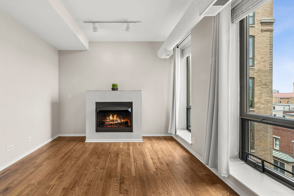 811 S Lytle Street - Photo 2