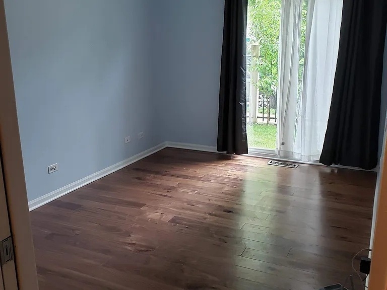 1521 S Indiana Avenue - Photo 4