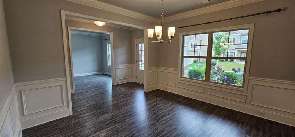 352 Newshaw Drive - Photo 4