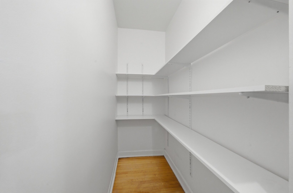 852 N Christiana Avenue - Photo 14