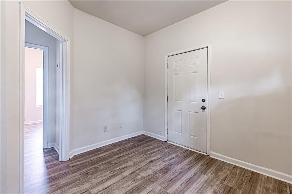 987 Dimmock Street Sw - Photo 8