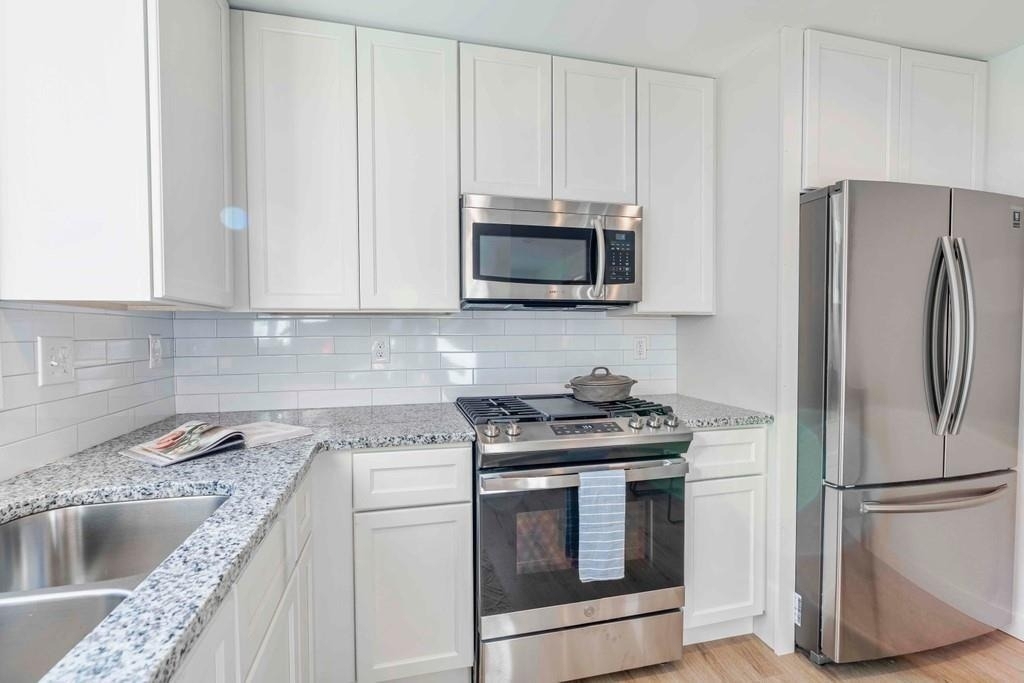1015 Greenwood Avenue Ne - Photo 8