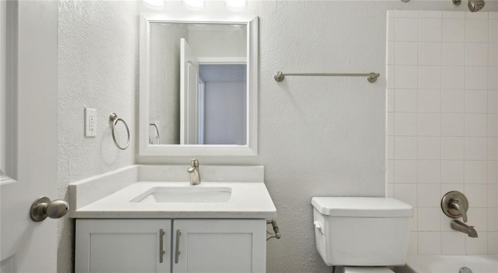 100 Pinhurst Drive - Photo 10