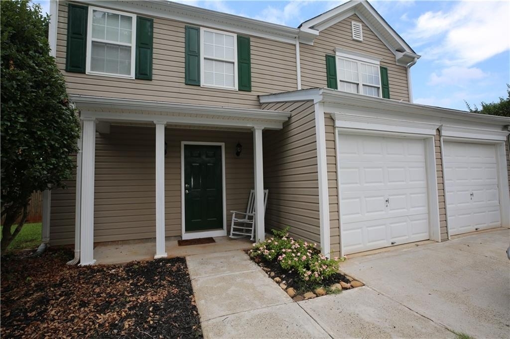 514 Carrington Court - Photo 0