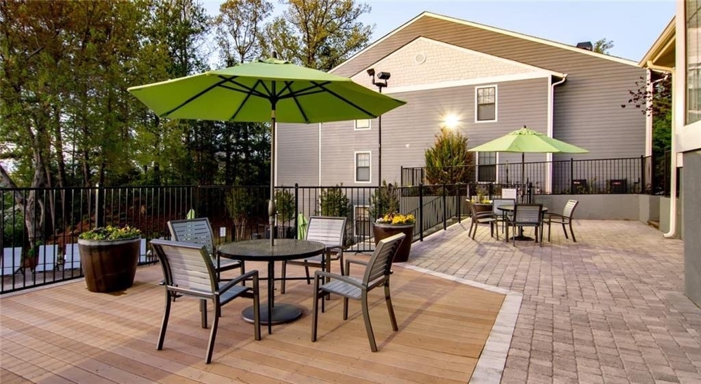 100 Pinhurst Drive - Photo 36
