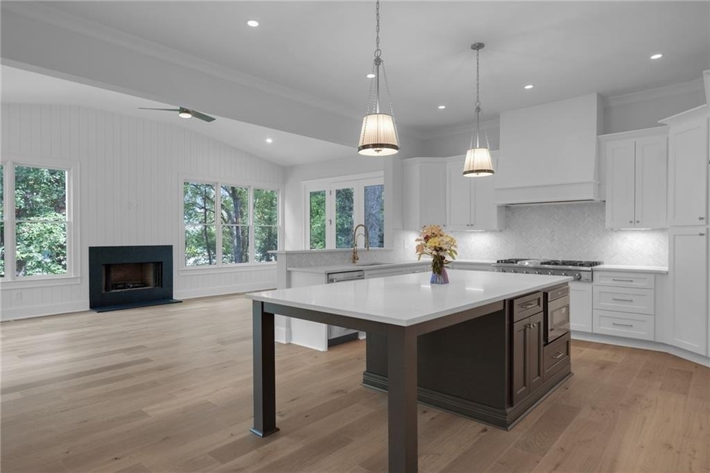 1886 Timothy Drive Ne - Photo 17