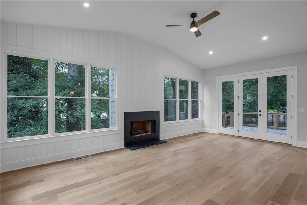 1886 Timothy Drive Ne - Photo 25