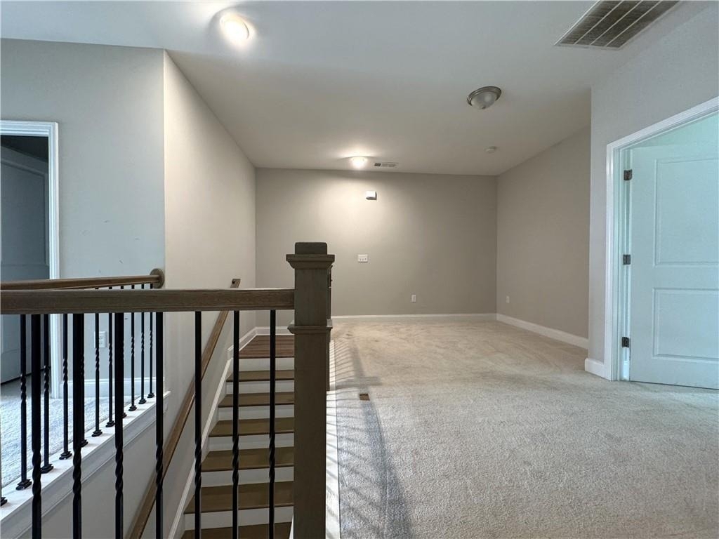 1468 Edgebrook Court Ne - Photo 19