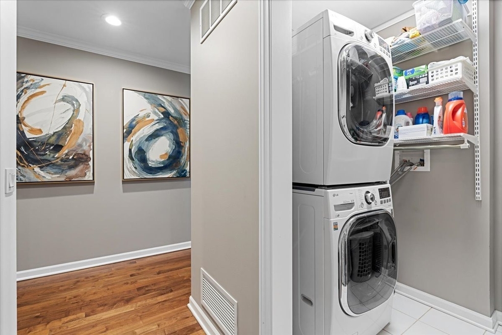 530 N Lake Shore Drive - Photo 27