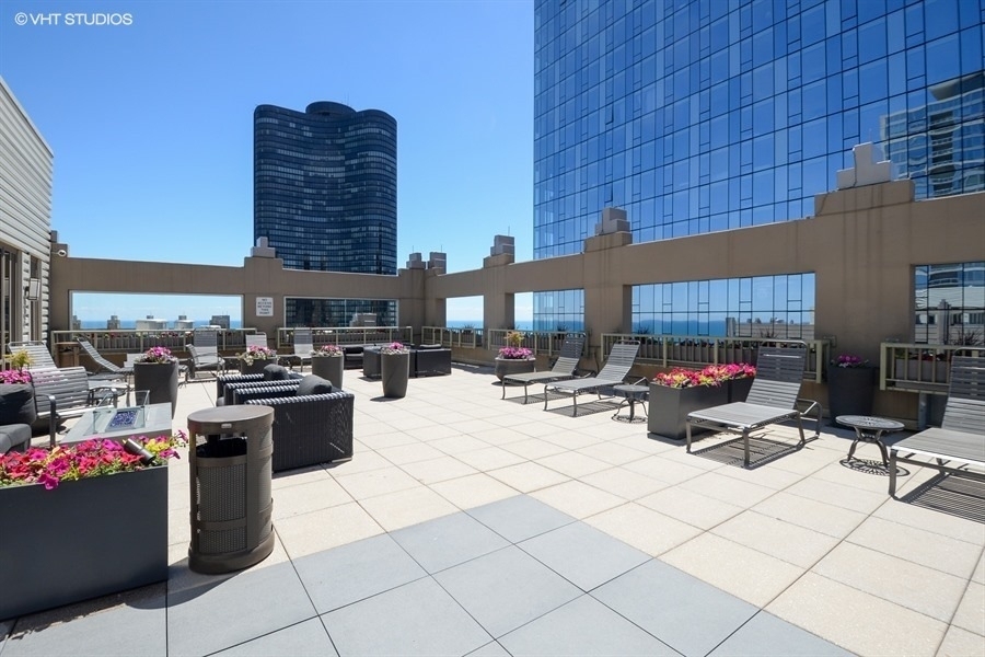530 N Lake Shore Drive - Photo 31