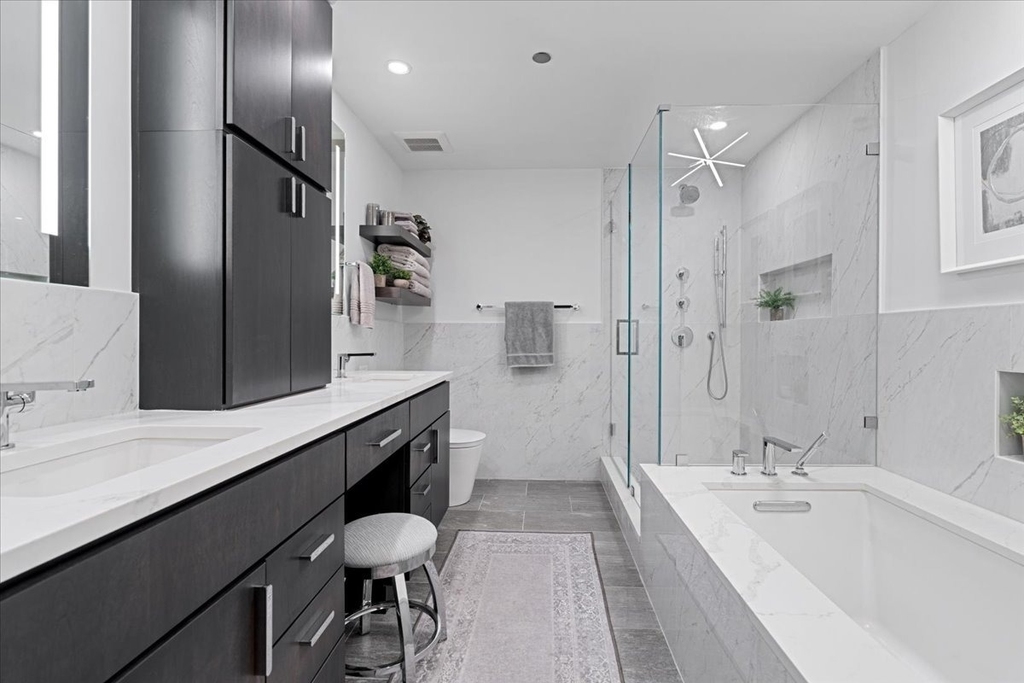 530 N Lake Shore Drive - Photo 20