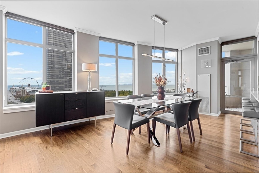 530 N Lake Shore Drive - Photo 5