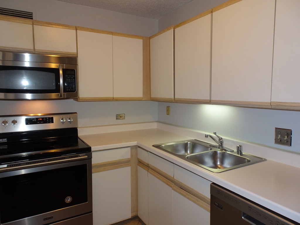 440 N Mcclurg Court - Photo 7