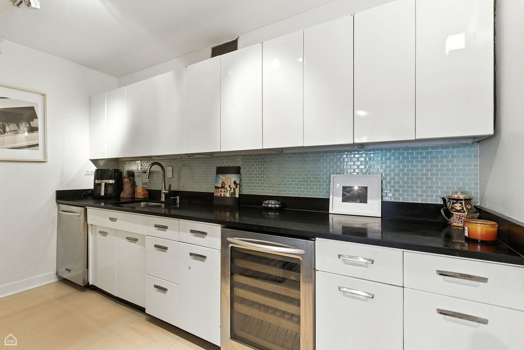 900 N Lake Shore Drive - Photo 7