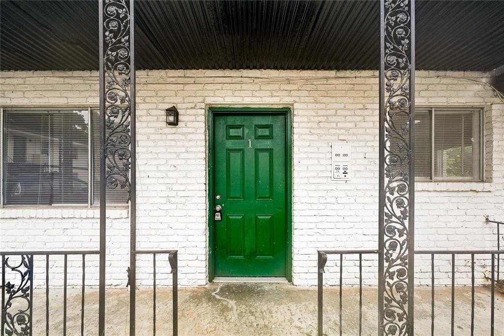 696 Hill Street - Photo 1