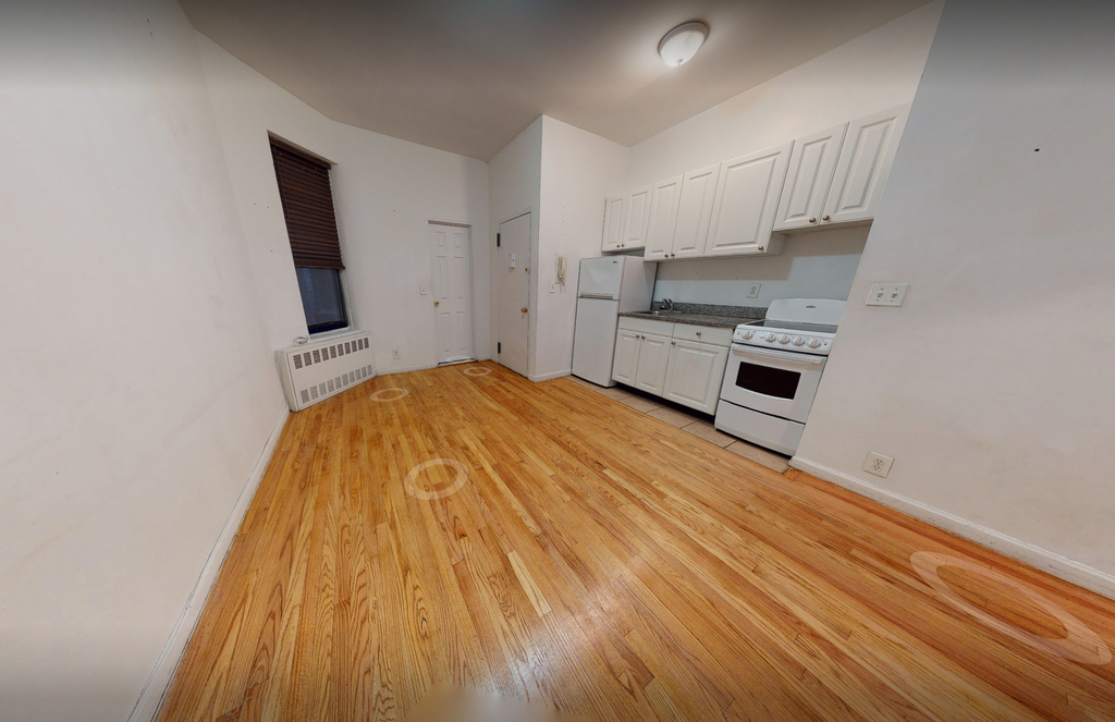 330 East 93rd Street - Photo 1