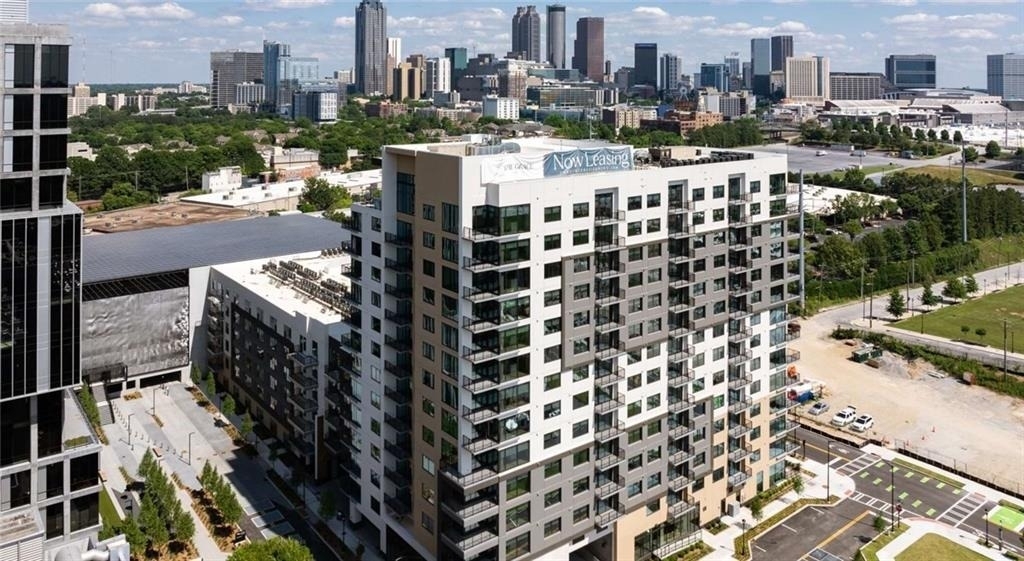 200 Nerem Street Nw - Photo 1