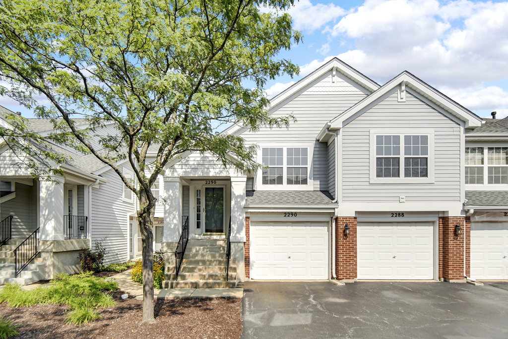 2290 Scott Lane - Photo 0