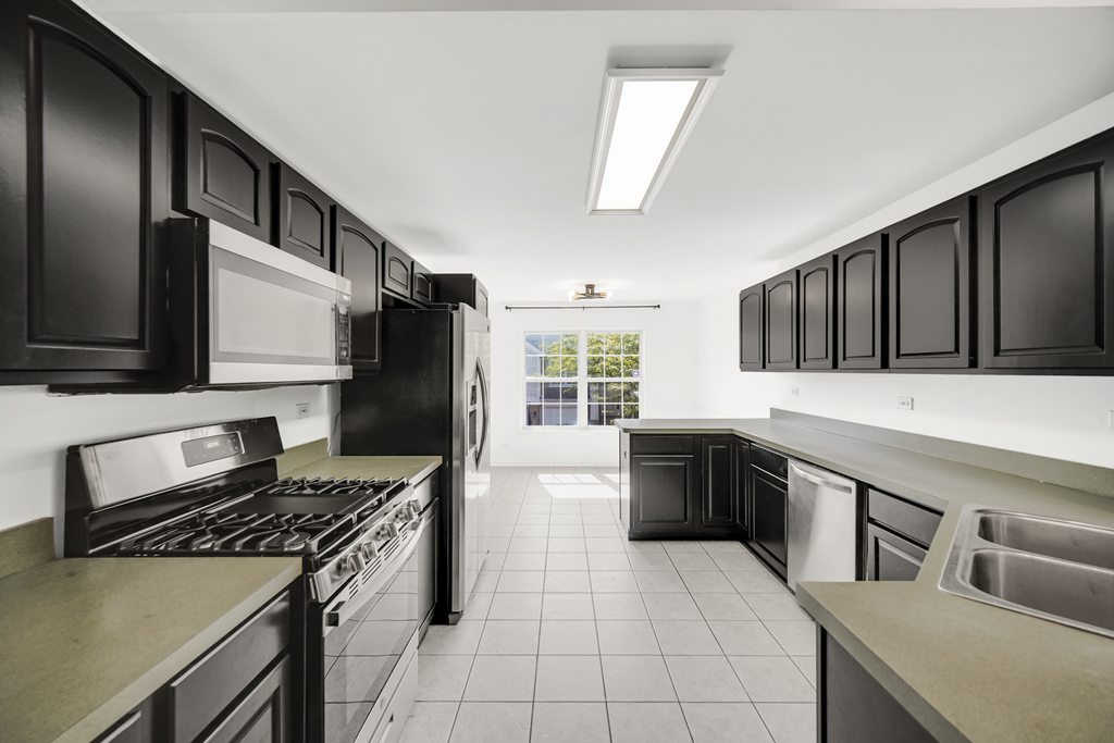 2290 Scott Lane - Photo 10