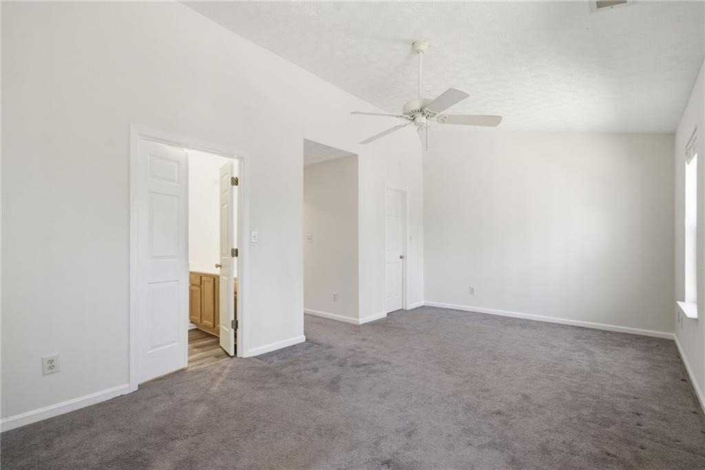 2913 Greyhawk Lane - Photo 32