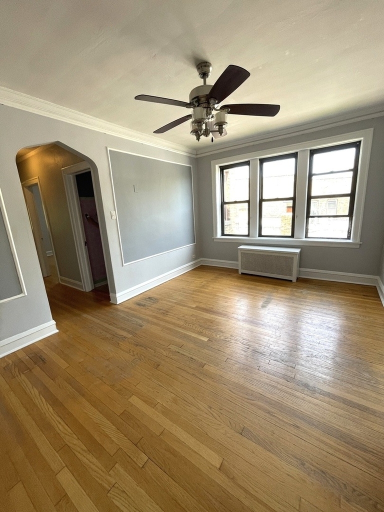 1445 W Thome Avenue - Photo 6