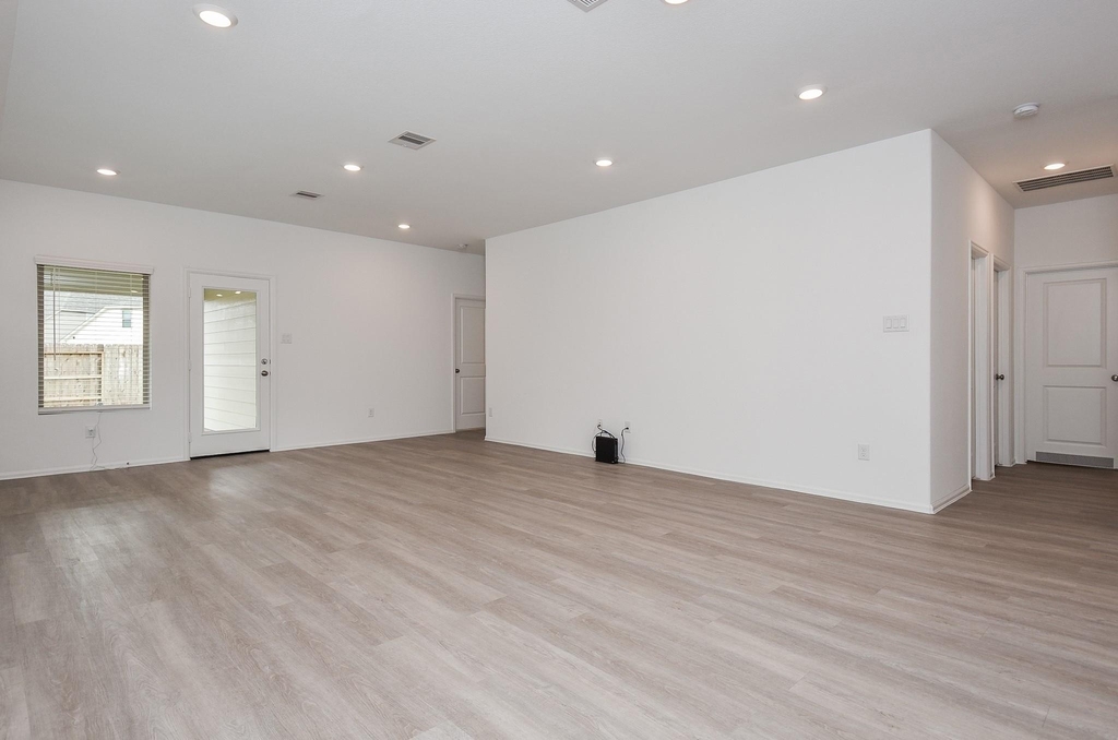 8426 Manta Ray Drive - Photo 10