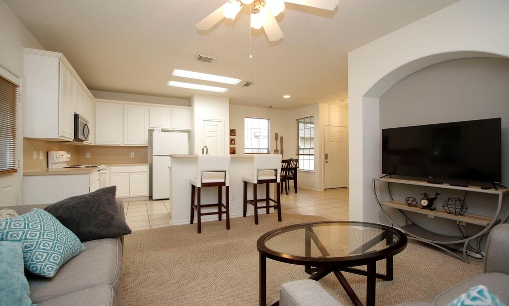 191 N Burberry Park Circle - Photo 13