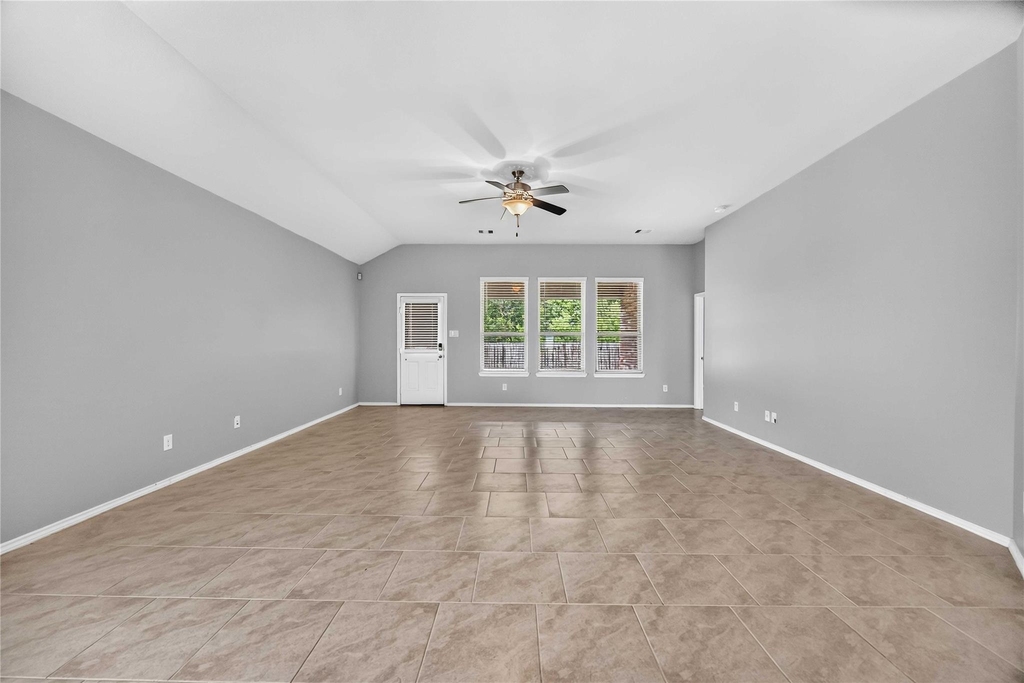 21505 Elk Haven Lane - Photo 5