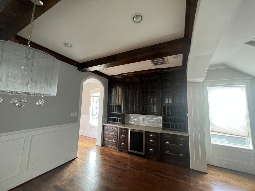 238 W 24th Street - Photo 19