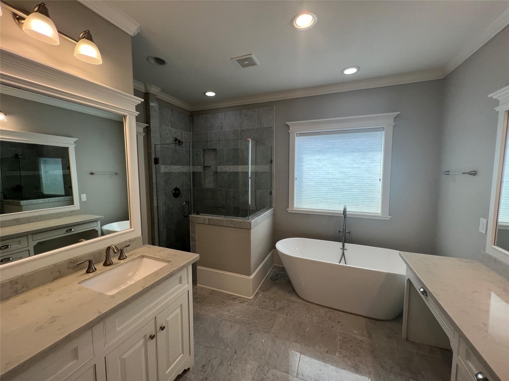 238 W 24th Street - Photo 4