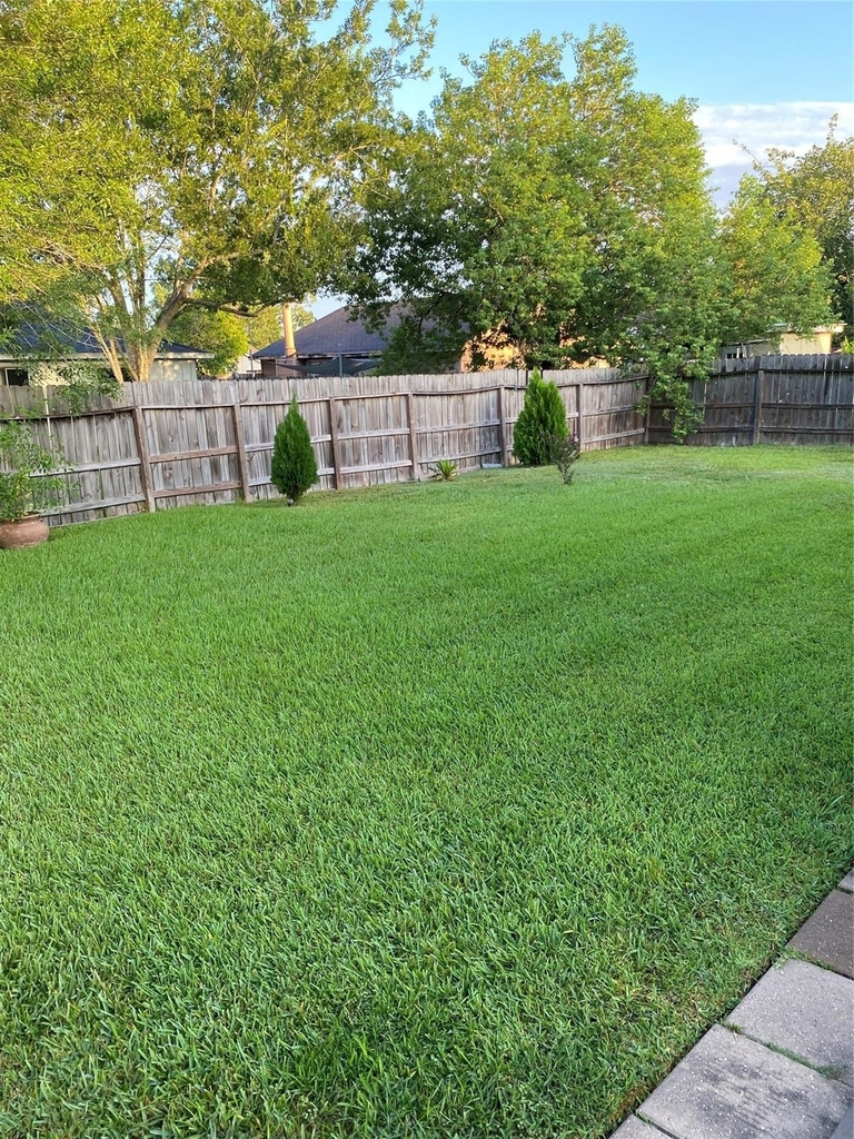10022 Bell Towne Drive - Photo 1