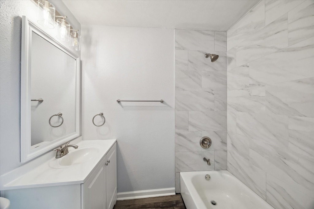 705 Westshire Drive - Photo 10