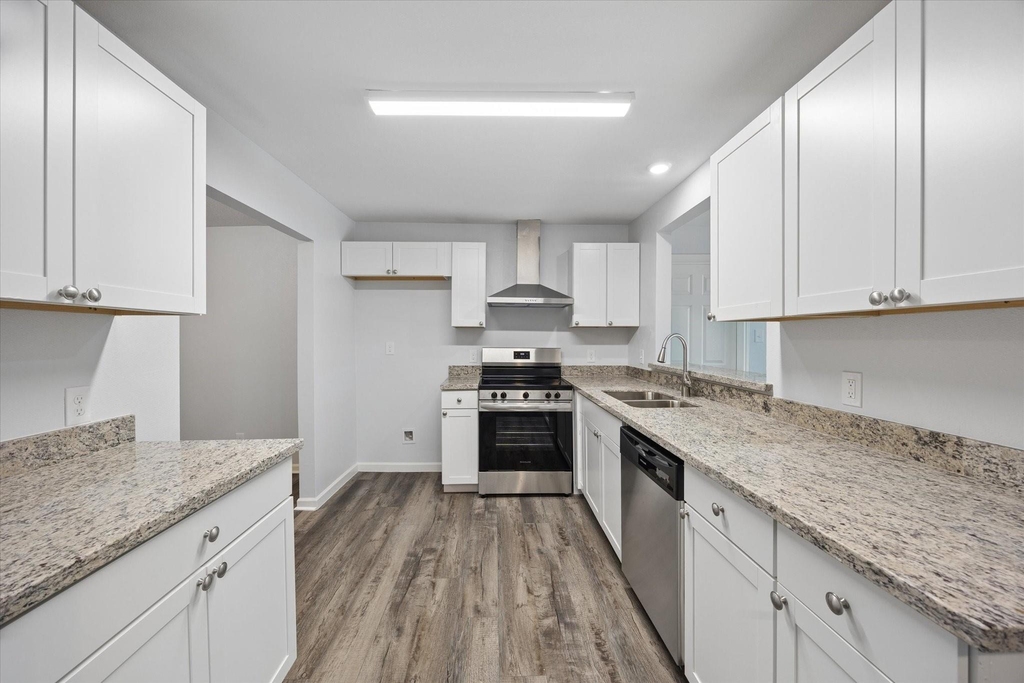 705 Westshire Drive - Photo 5