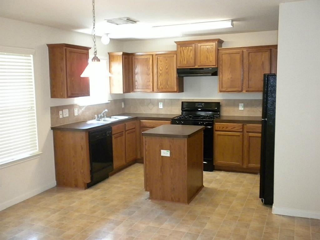 19211 Cedarsham Lane - Photo 2