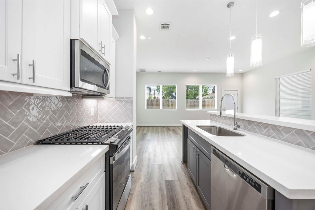 1411 Bigelow Street - Photo 8
