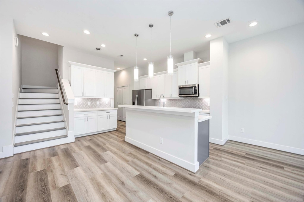 1411 Bigelow Street - Photo 7