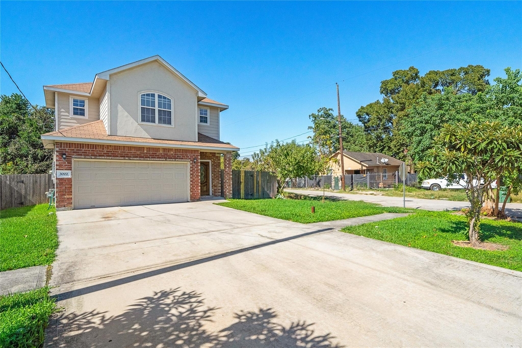 3002 Paige Street - Photo 1